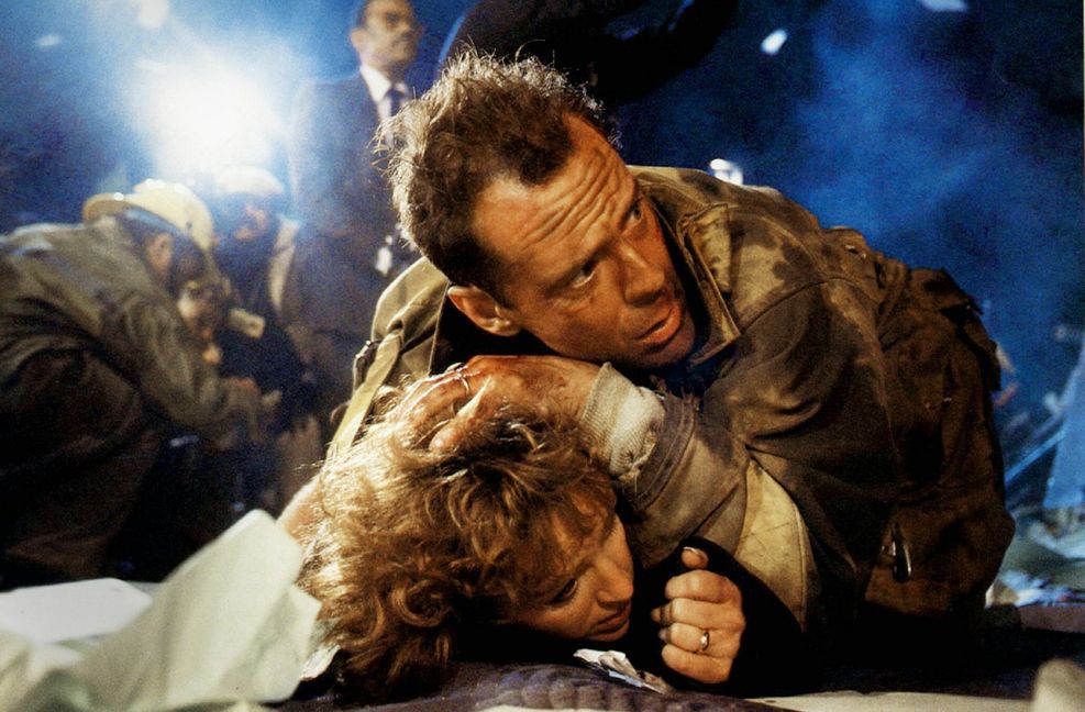 Bruce Willis und Bonnie Bedelia  im Klassiker „Stirb langsam“: Disney+ bietet  jetzt auch solche Actionkracher. Foto: imago/United Archives