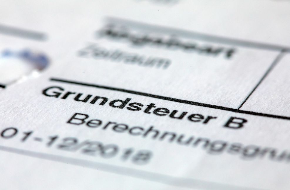 Der Ärger mit der Grundsteuer reißt nicht ab.