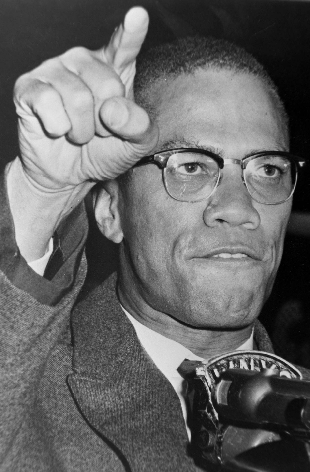 Malcolm X 1963 auf einer Kundgebung in New York – zwei Jahre später wird er erschossen. Foto: dpa