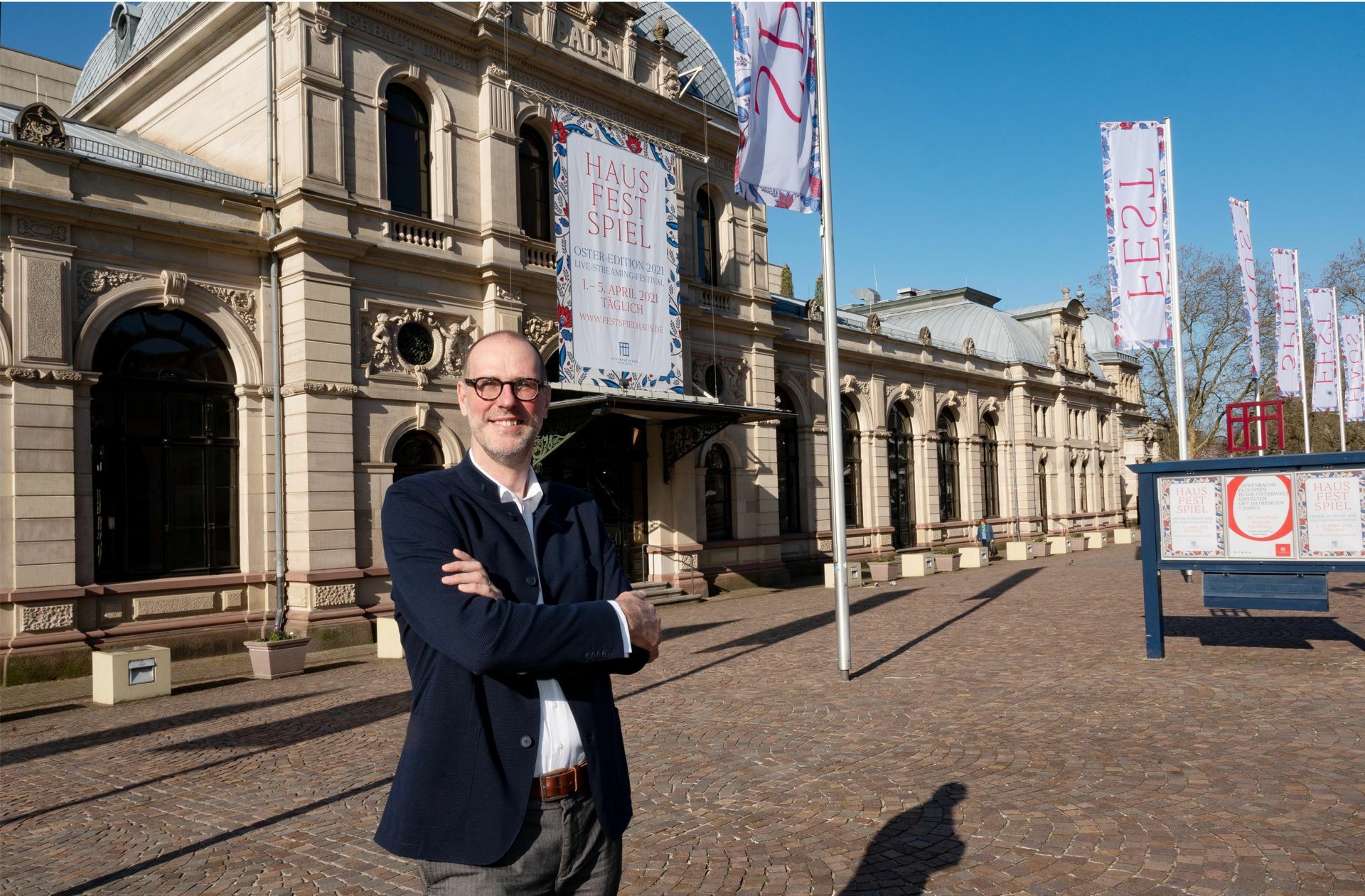 Intendant vor leerem Festspielhaus: Benedikt Stampa Baden-Baden Foto: Andrea Kremper
