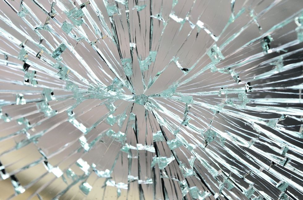 Vandalismus ist in Magstadt ein wunder Punkt in der Polizeistatistik. Im Jahr 2017 gab es mit 54 Anzeigen deutlich mehr als im Jahr davor. Bild: mhp / Adobe stock