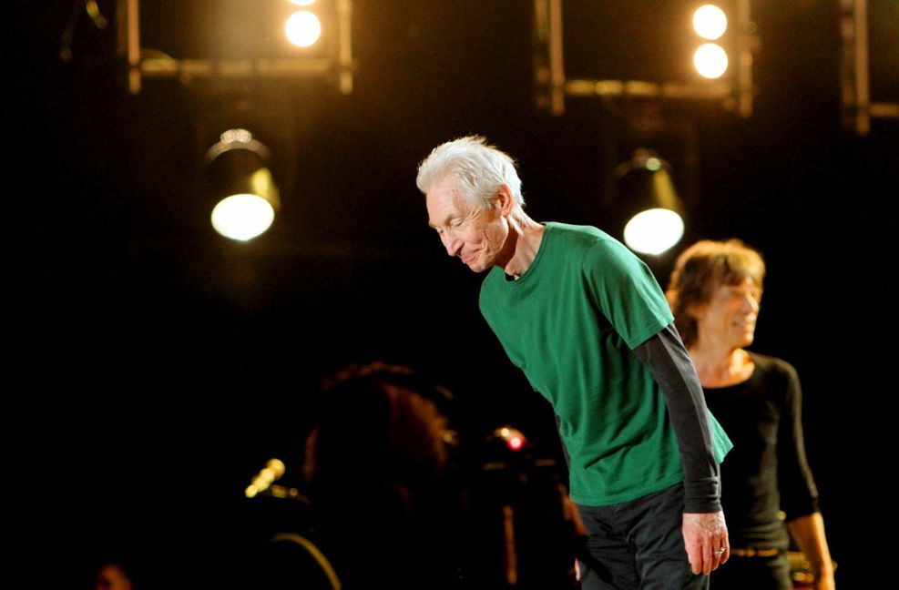 Charlie Watts verbeugt sich 2014 in Rio vor den Fans
Foto: imago/Zuma