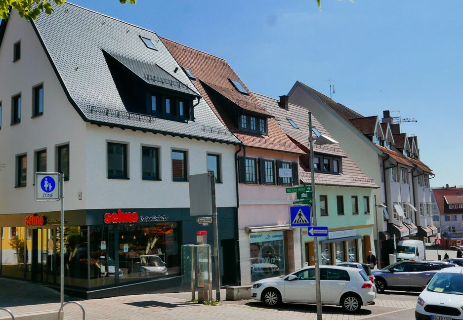 An der Engen Gasse gibt's heute noch Brötchen. Bild: Jung
