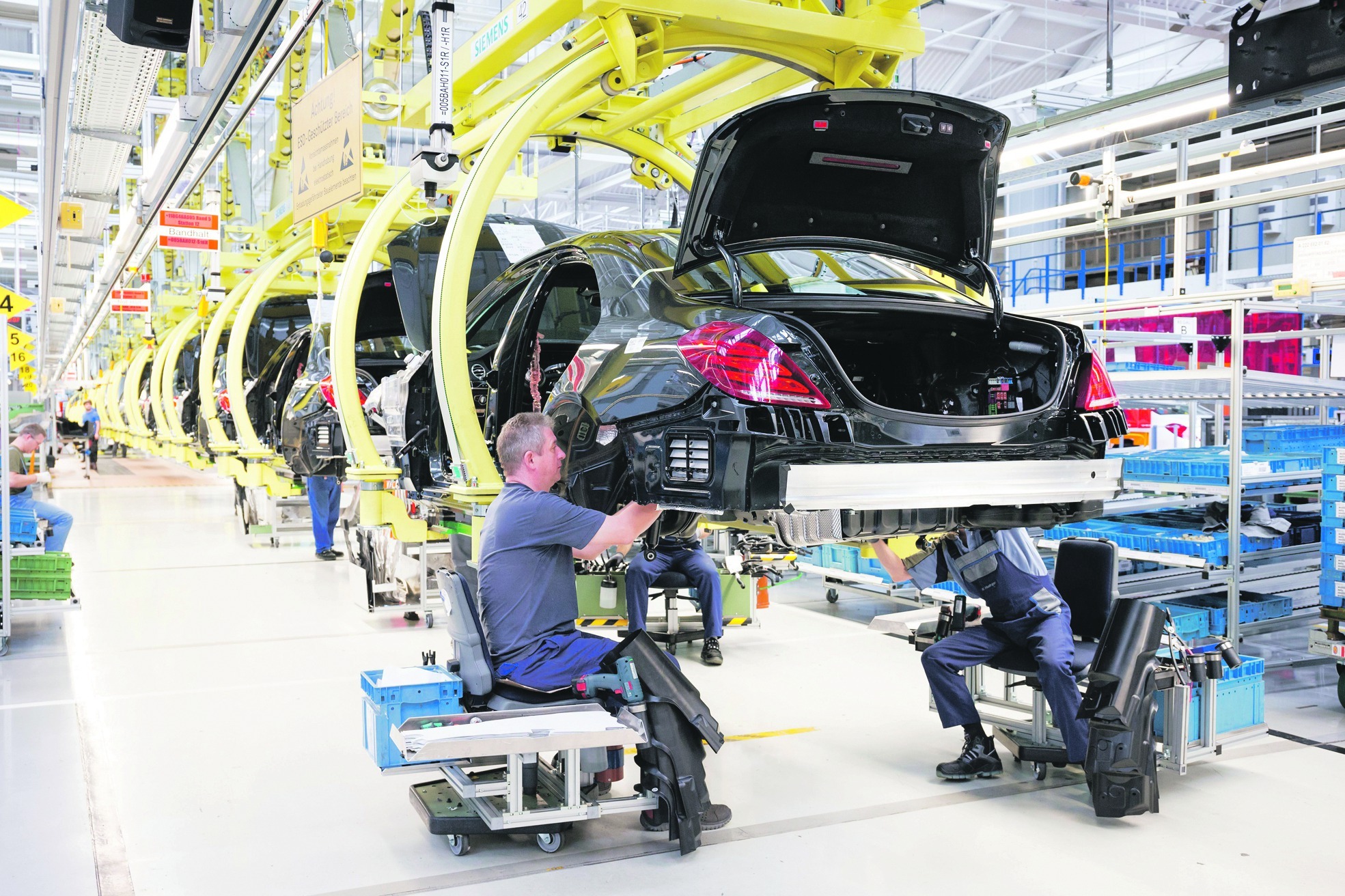 Die Produktion im Sindelfinger Mercedes-Werk läuft nicht mehr auf Hochtouren. Nach Angaben des Unternehmens kommt es zu „Produktionsanpassungen“. Bild: z
