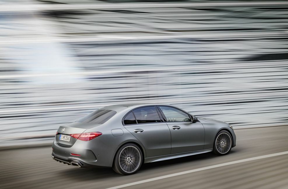 Die C-Klasse war im vergangenen Jahrzehnt das volumenstärkste Modell von Mercedes-Benz. Seit der Einführung der noch aktuellen Generation 2014 wurden weltweit mehr als 2,5 Millionen Autos von der Limousine und dem Kombi (T-Modell) verkauft. Foto: Daimler
