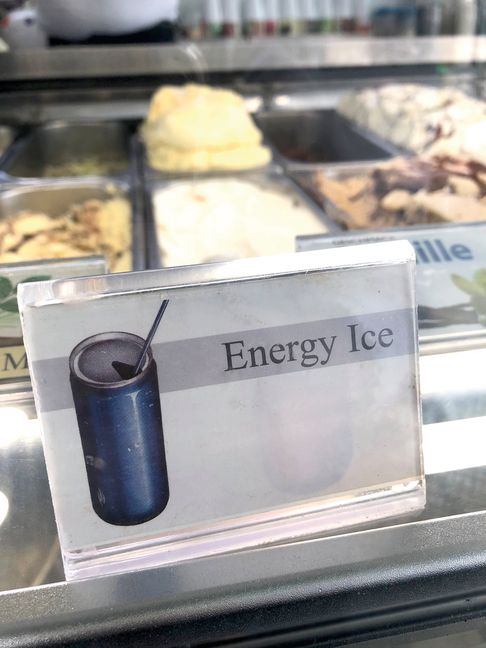 Im Eiscafé Jesolo am See in Böblingen wird die Eissorte "Energy Ice" angeboten.