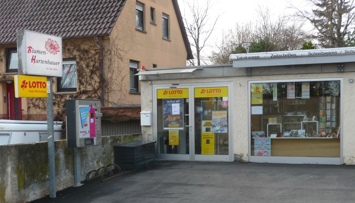 In den beiden Magstadter Annahmestellen Postagentur und Kiosk am Friedhof sowie in Böblingen auf dem Tannenberg und auf der Diezenhalde kann wieder Lotto gespielt werden. Das Bild zeigt den Magstadter Kiosk am Friedhof.  Bild: Reichert