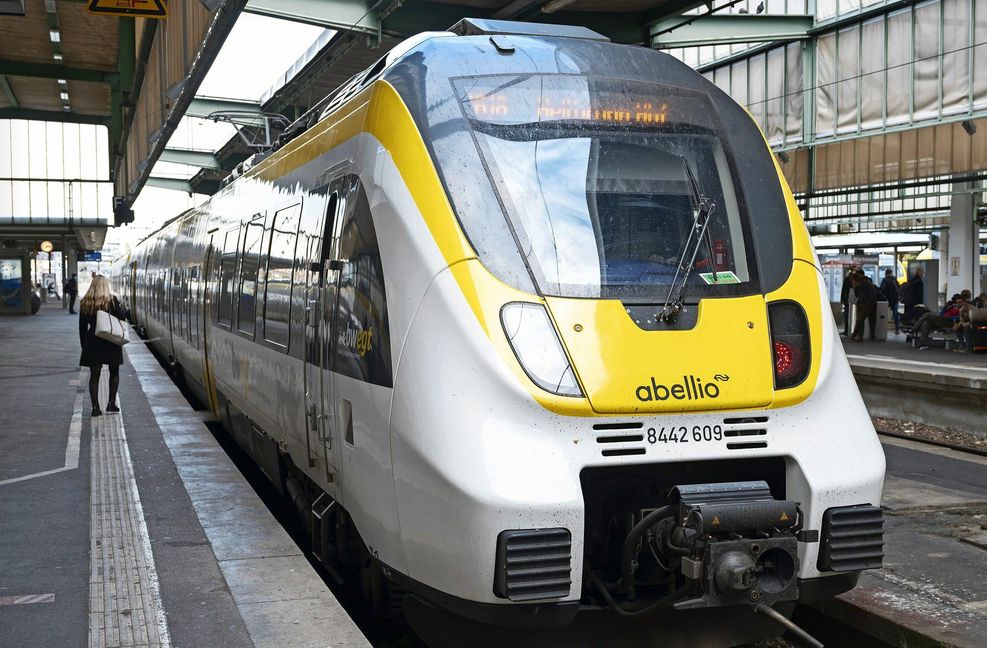 Das Bahnunternehmen Abellio beschäftigt die Landespolitik,
Foto: dpa/Bernd Weißbrod