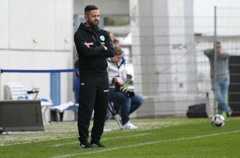 Kickers-Coach Mustafa Ünal nimmt die Pokalaufgabe bei Türkspor Neu-Ulm sehr ernst.