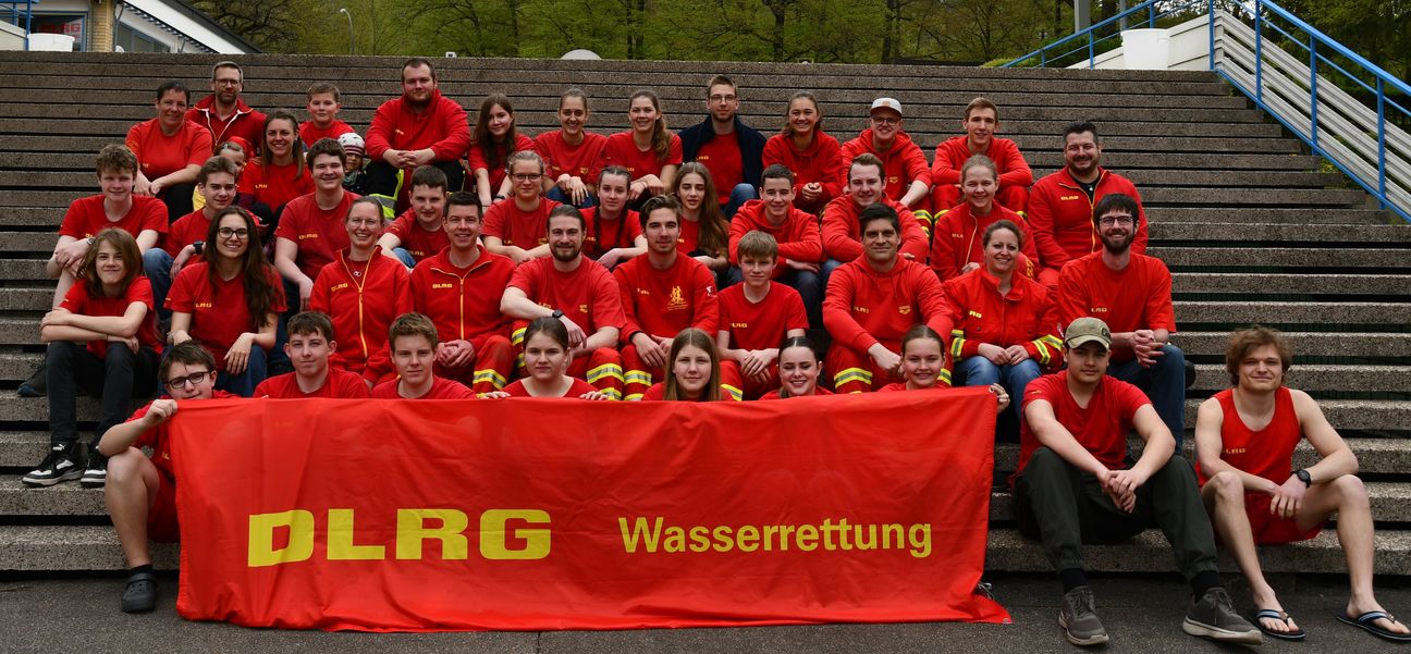 Die Rettungsschwimmer der DLRG Sindelfingen. Bild: z
