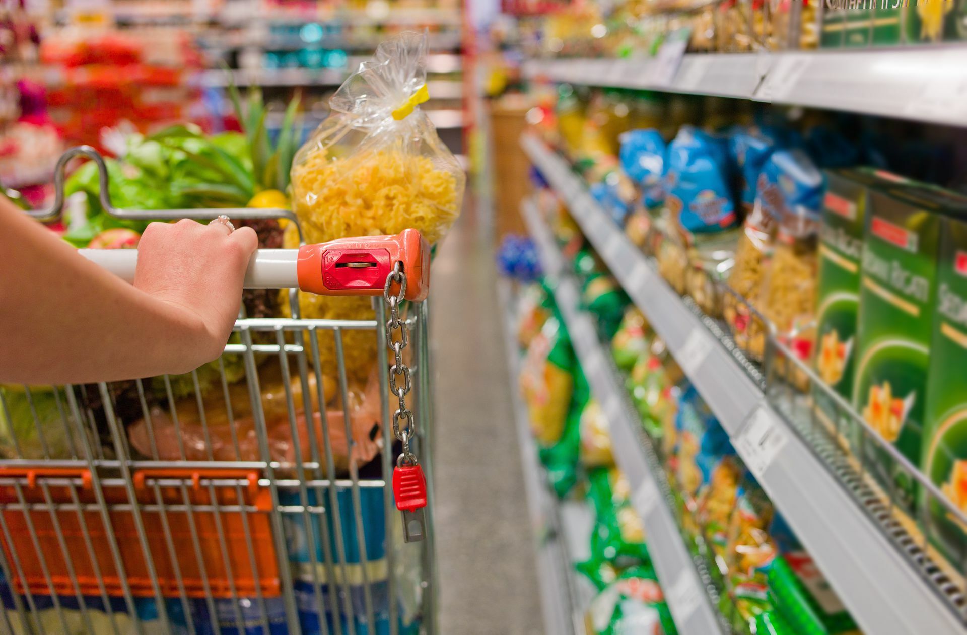 Der Preisstreit zwischen Händlern und Herstellern hat teils zu Lieferstopps geführt – bestimmte Produkte fehlen.