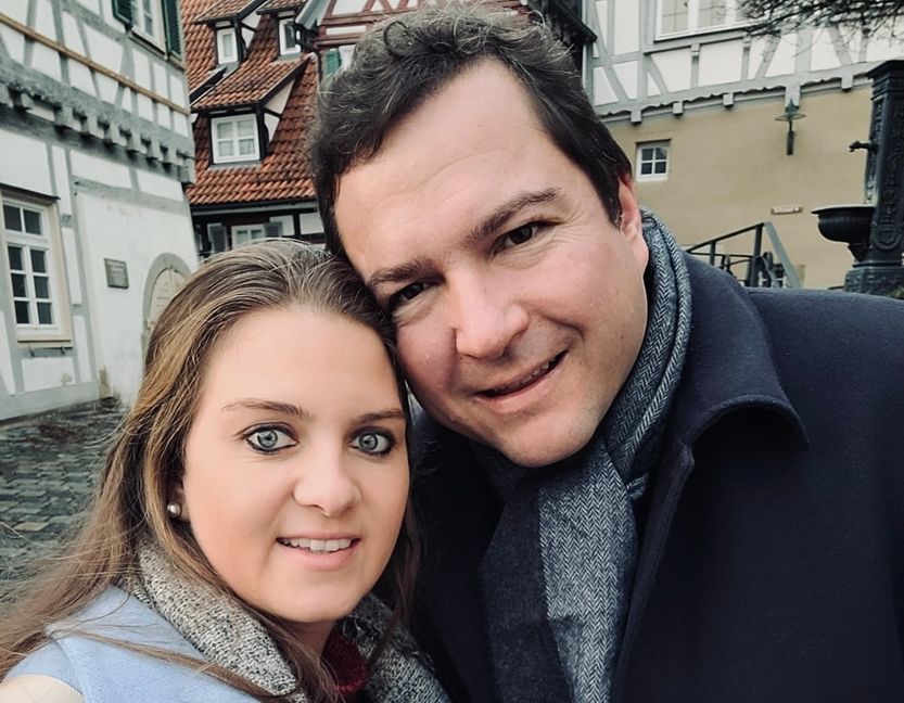 Thomas Riesch mit seiner Frau Carolin.    Bild: z