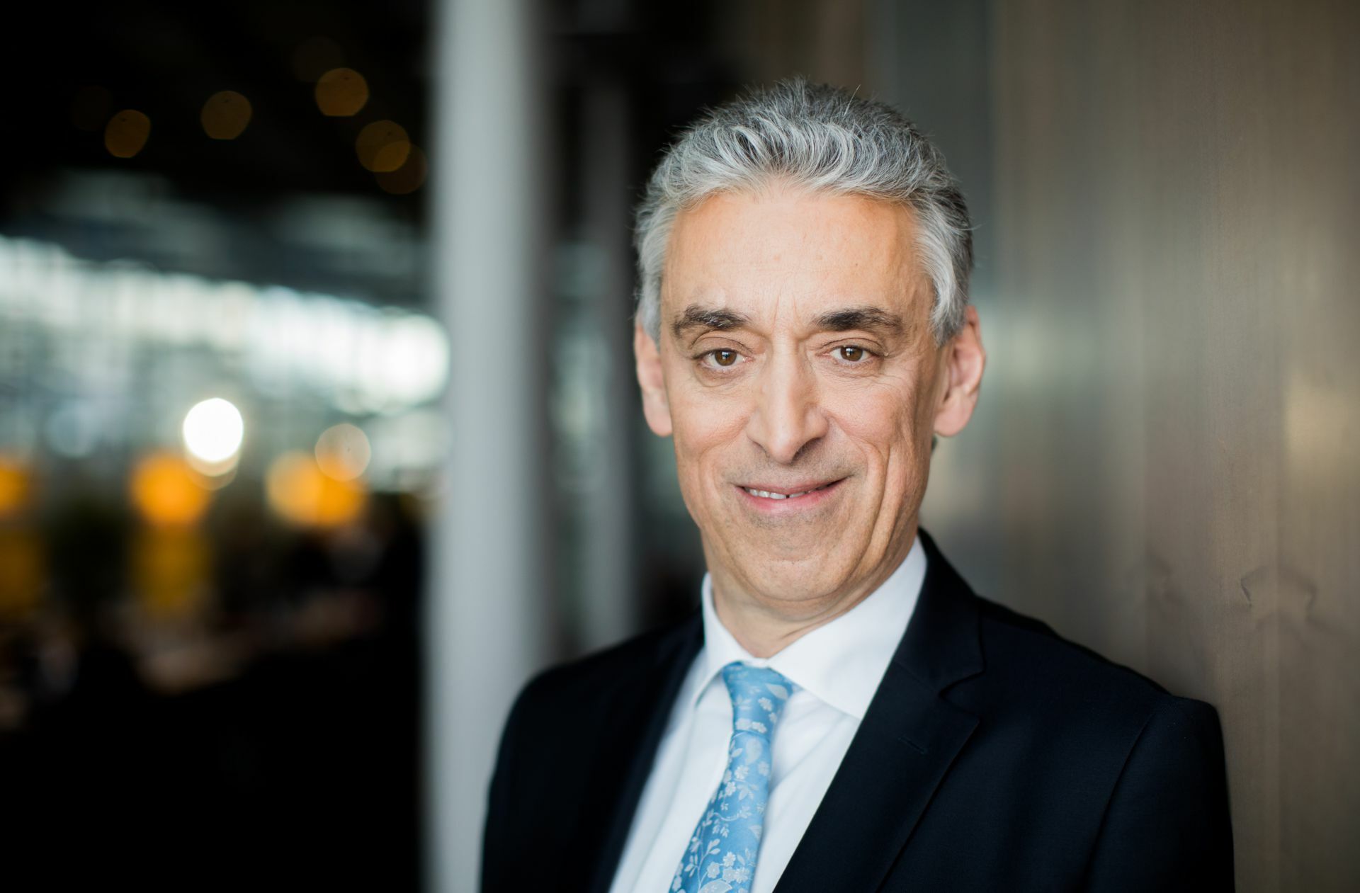 Frank Appel, der Vorstandsvorsitzende der Deutsche Post AG, erhielt 2020 eine Vergütung in Höhe von 10,025 Millionen Euro. Er ist damit laut Ranking der Unternehmensbertung HKP der Spitzenverdiener unter den Dax-Vorständen. Weitere Dax-Vorstände und ihre Vergütungen 2020 finden Sie in unserer Bildergalerie. Foto: dpa//Henning Kaiser