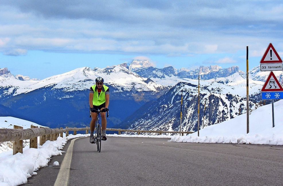 Andreas Schwarz bezwingt in seiner Freizeit gern Alpenpässe. Foto: © Andreas Schwarz