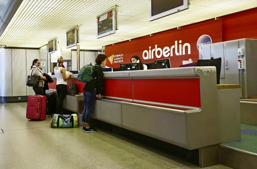 Bei der Pleite von Air Berlin verloren Tausende Kunden Geld. Würde Tui vor 2027 Insolvenz anmelden, müsste wohl auch der Steuerzahler bluten.
 Foto: imago/foto2press