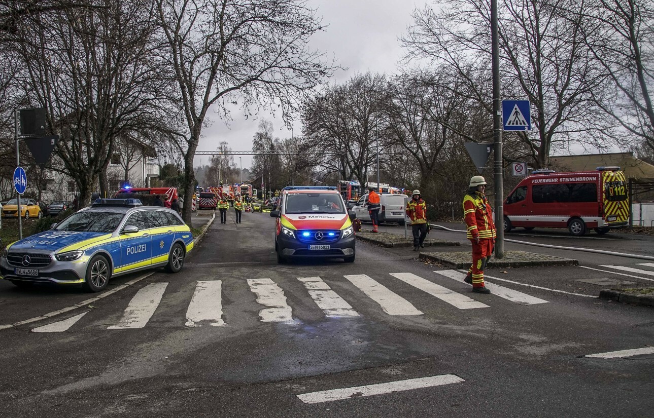 Der Brandherd befand sich in einem Abstellraum in dem unter anderem auch elektrische Geräte gelagert waren. Bild: SDMG/Dettenmeyer