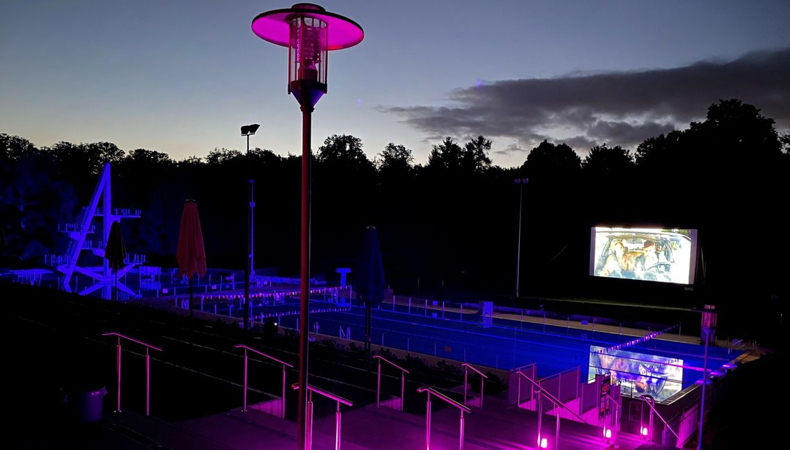 Kino ganz anders gibt es ab Mitte Juli im Sindelfinger Freibad.     Bild: z
