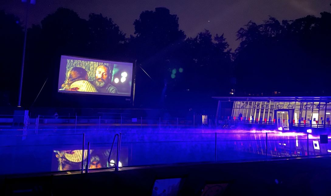 Kino ganz anders gibt es ab Mitte Juli im Sindelfinger Freibad.     Bild: z