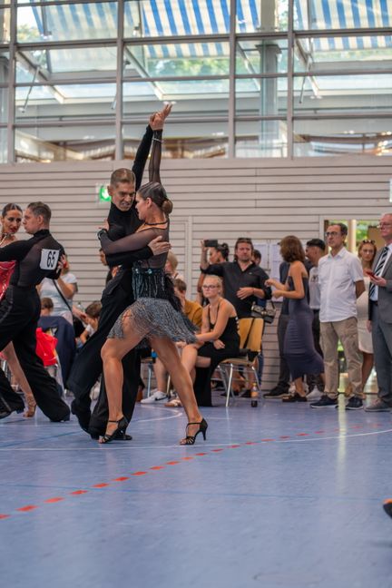 Die Geschwister Daphne und Marin Fischer haben bei der Böblinger Tanzgala ein heimspiel. Bild: Holzapfel