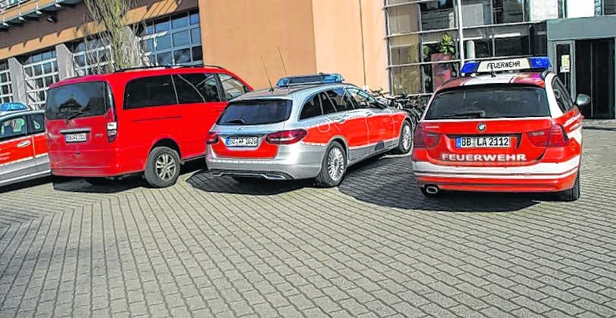 Viel zu tun gab es für die Sindelfinger Wehr letztes Jahr bei den Bombenfunden im Mercedes-Benz-Werk. Bild: SDMG/Dettenmeyer/Archiv