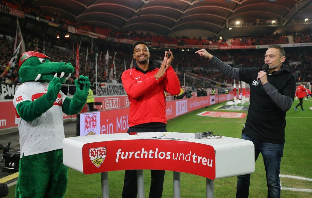 Leo Neugebauer ist jetzt Mitglied seines Lieblingsvereins VfB Stuttgart – und darauf ist der Zehnkämpfer und Hürdenspezialist ziemlich stolz.    Foto: Baumann