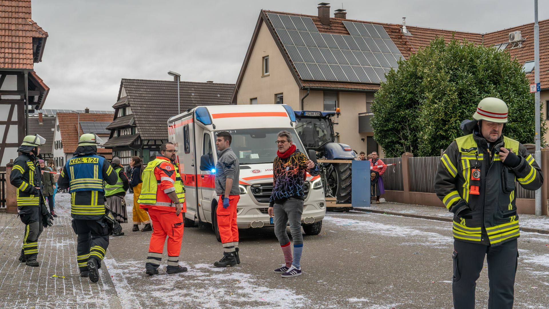„Die Mitglieder der Narrengruppe haben sehr besonnen reagiert“, erklärte Bürgermeister Wolfram Britz nach dem Unglück.