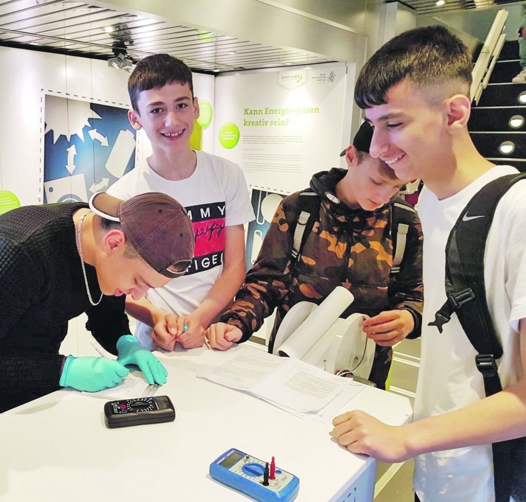 Die Expedition N machte Station an der Friedrich-Schiller-Realschule. Bild: z