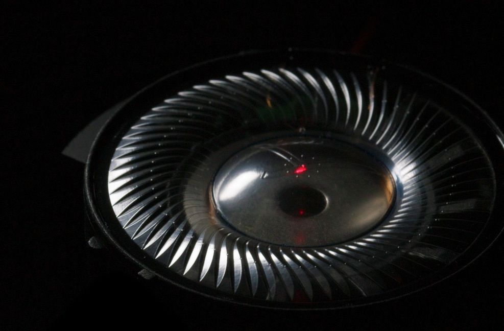 Nahaufnahme eines Kopfhörers: Der Siegeszug der Smartphones, von Streaming und Drahtlos-Technologien hat den weltweiten Kopfhörer-Absatz befeuert.
 Foto: Beyerdynamic