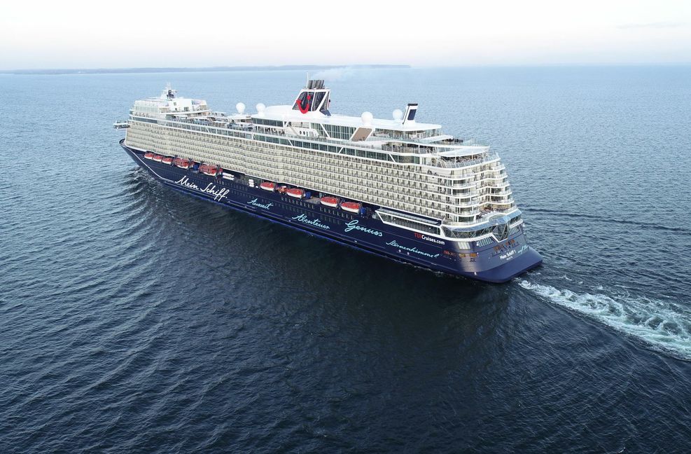 Die „Mein Schiff 1“ fährt wieder ins Blaue. Der deutsche Anbieter Tui Cruises wagte als Erster den Neustart nach der Corona-Pause.