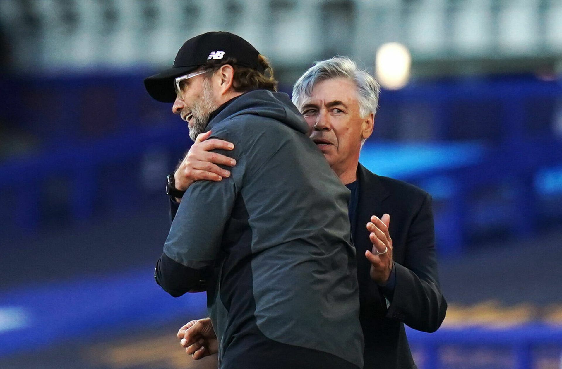 Trainerduell in Liverpool an diesem Samstag: Jürgen Klopp (li.) gegen Carlo Ancelotti