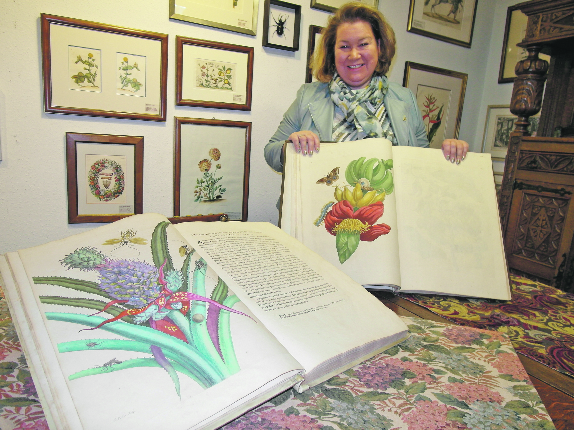 Birgit Strehler hat sich mit dem Sindelfinger "Kunstkabinett Strehler" auf die Künstlerin und Botanikerin Maria Sibylla Merian spezialisiert. Bild: Staber