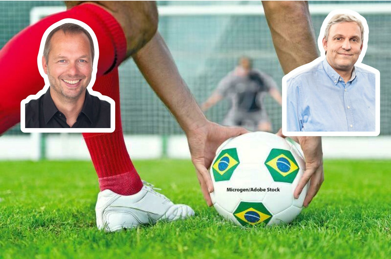 Jürgen Wegner (links) sagt: Mach et, Lewa! Philipp Hamann (rechts) meint: "Hände weg vom Ball!