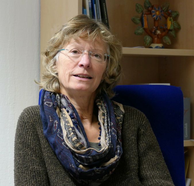 Mit Christiane Breuer hat die katholische Kirchengemeinde Dagersheim-Darmsheim nach fünf Jahren Vakanz eine Nachfolgerin für Pastoralreferent Hajo Remmert.                                Bild: Lück