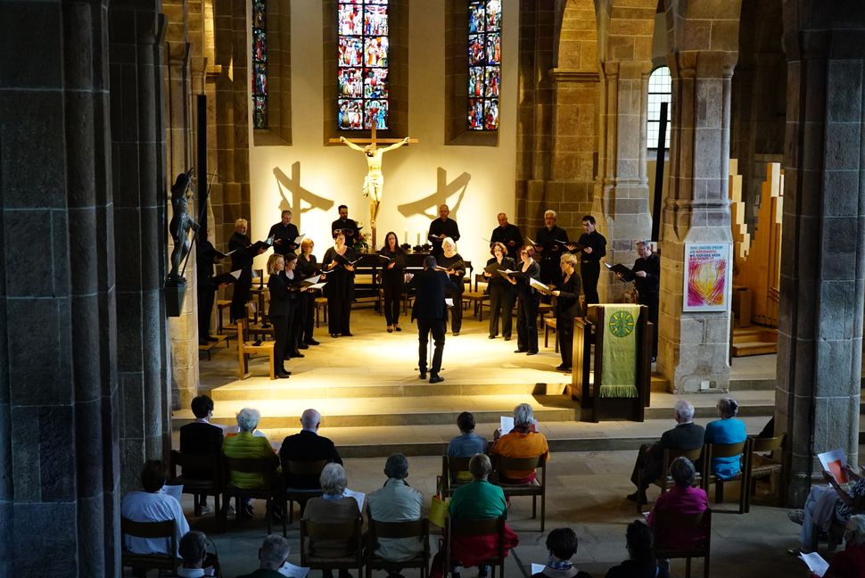 Der Sindelfinger Kammerchor singt am Sonntag in der Ulu Moschee. Bild: Heiden/A