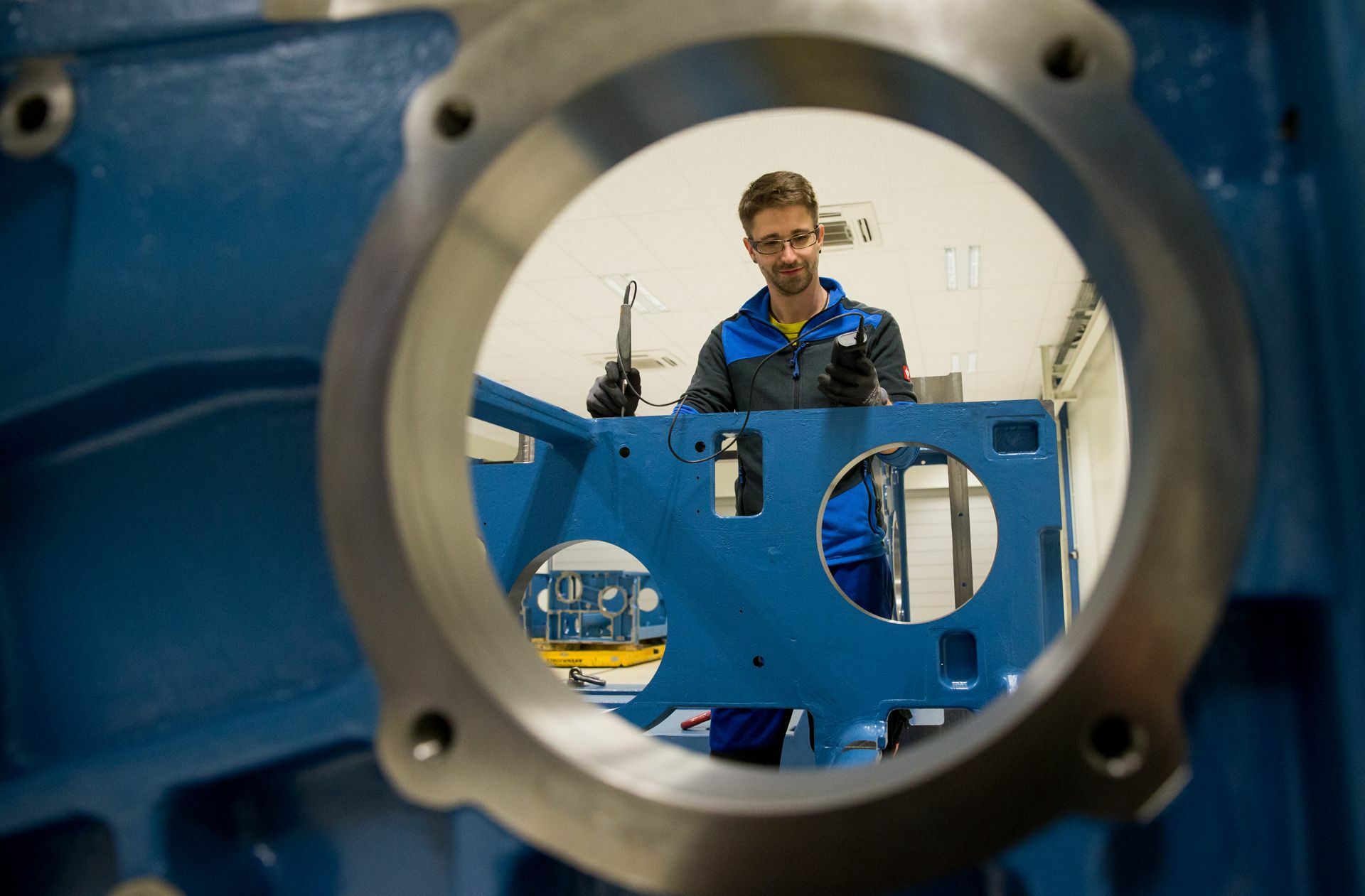 König + Bauer streicht konzernweit Stellen.
