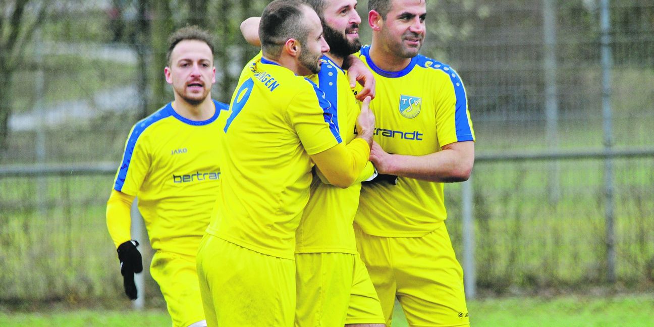 Gute Laune beim TSV Ehningen: Mahmut Yorulmaz, Samet Öztürk, Gökhan Akyüz und George Berberoglu (von links). Bild: Automotorart