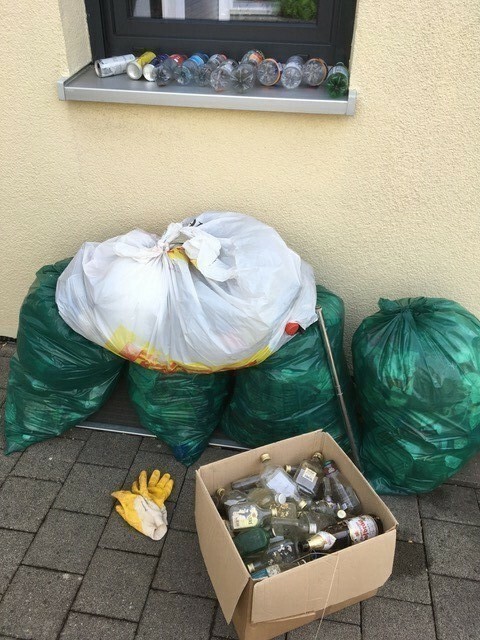 Das war die Ausbeute von anderthalb Stunden der Putzete in Maichingen. Bild: z
