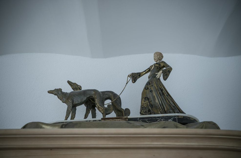 ... seine Frau durfte es dekorieren.