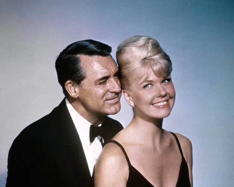 „Ein Hauch von Nerz“ umweht die Affäre von Doris Day und Cary Grant. Obwohl: Affäre trifft es nicht so ganz.     Bild: z
