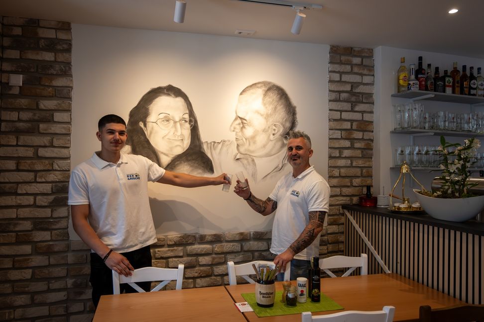 Darauf einen schönen kalten Ouzo: zum Wohl. Bild: Nüßle