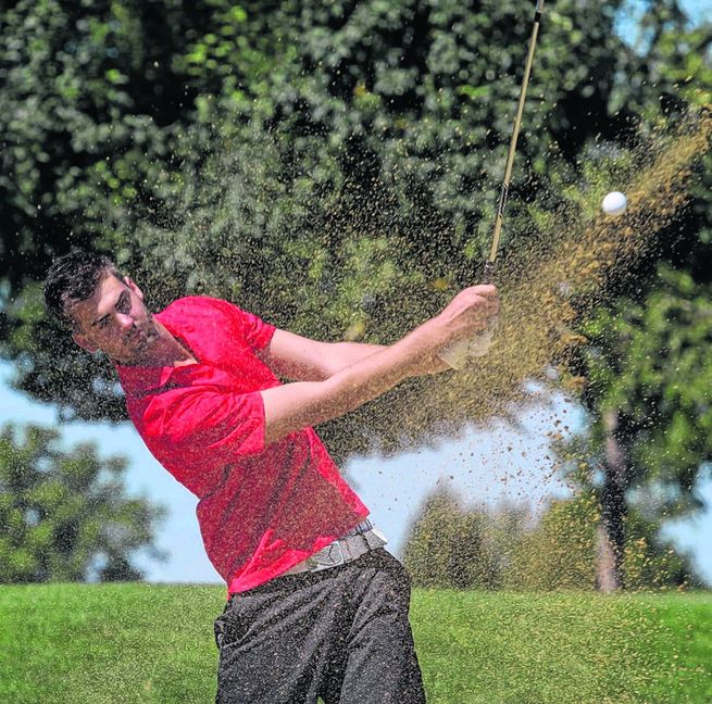 Der Golflehrer Tony Lloyd, der seit 1996 beim Golfclub Domäne Niederreutin arbeitet, wurde in der Vorstand des Berufsverbandes professioneller Golfsportler gewählt. Bild: Bäuerle