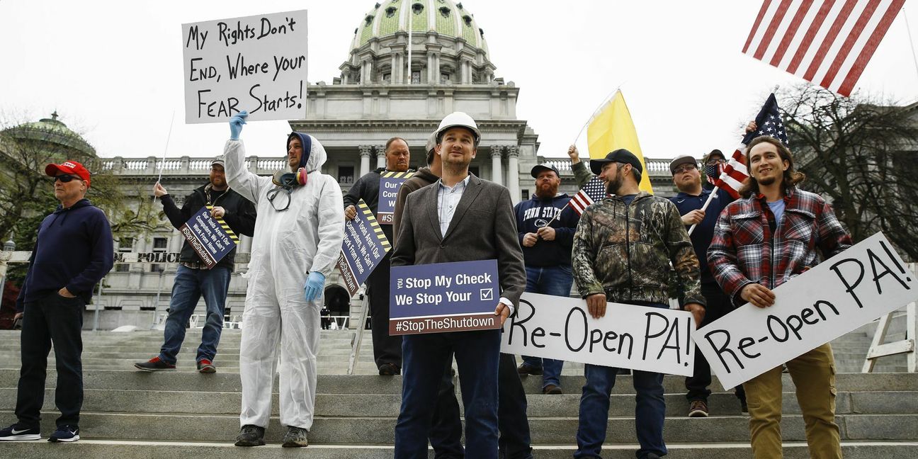Von der Corona-Krise wirtschaftlich gebeutelte Amerikaner protestieren vor dem Kapitol in Washington.