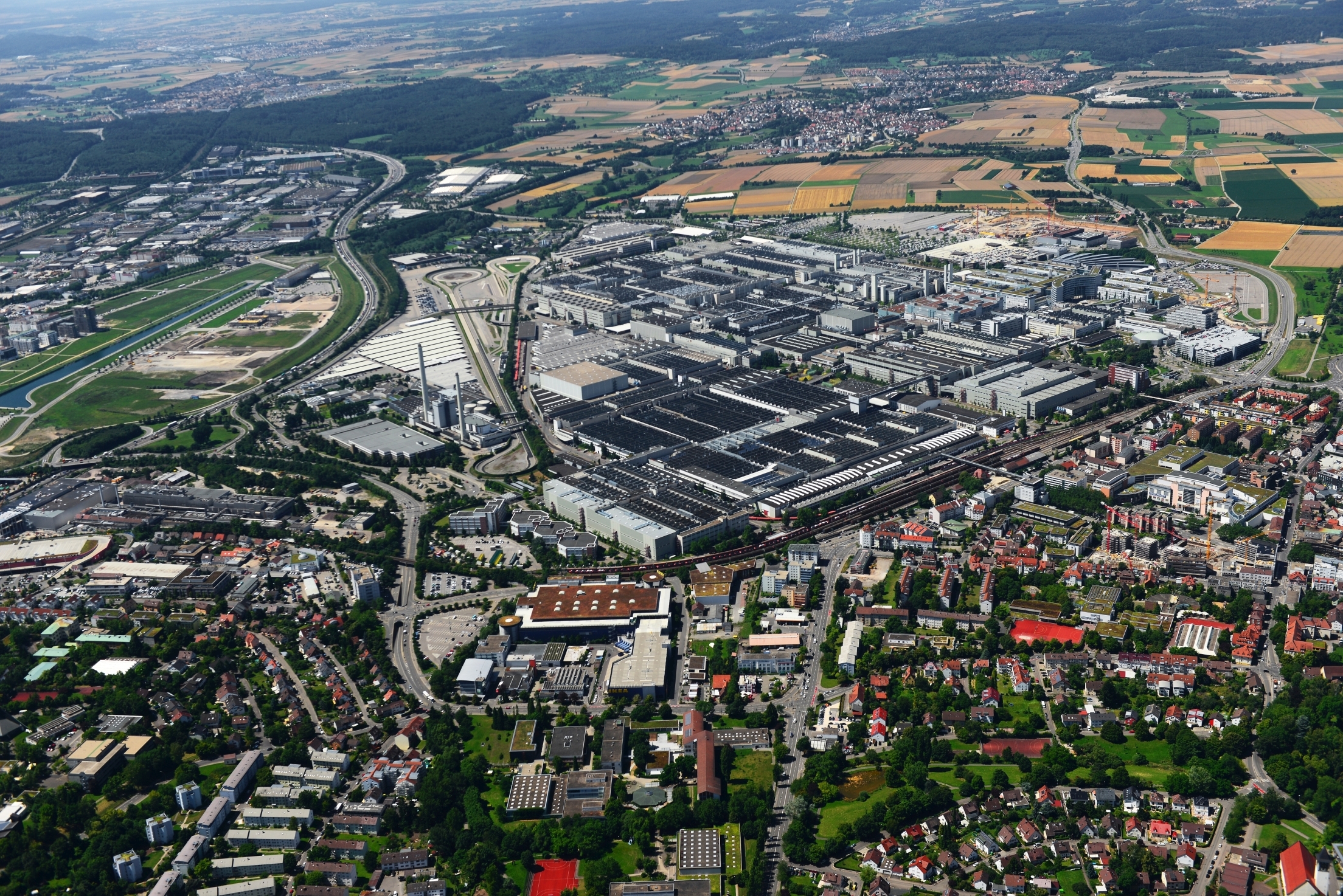 Das Sindelfinger Werk im Jahr 2014 aus der Luft. Bild: Stampe/Stadtarchiv Sindelfingen