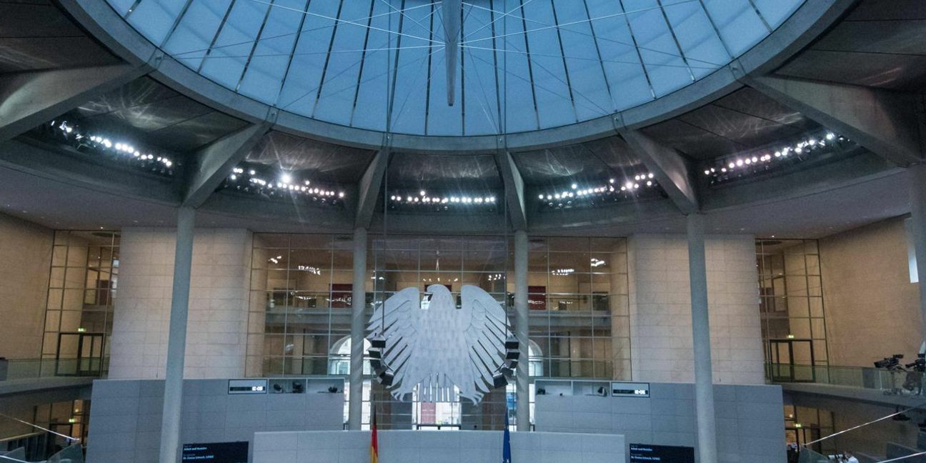 Die Abgeordneten des Bundestages haben der Regierung in der Pandemie Sonderrechte übertragen – nun wollen sie sie zumindest teilweise wieder zurückholen.