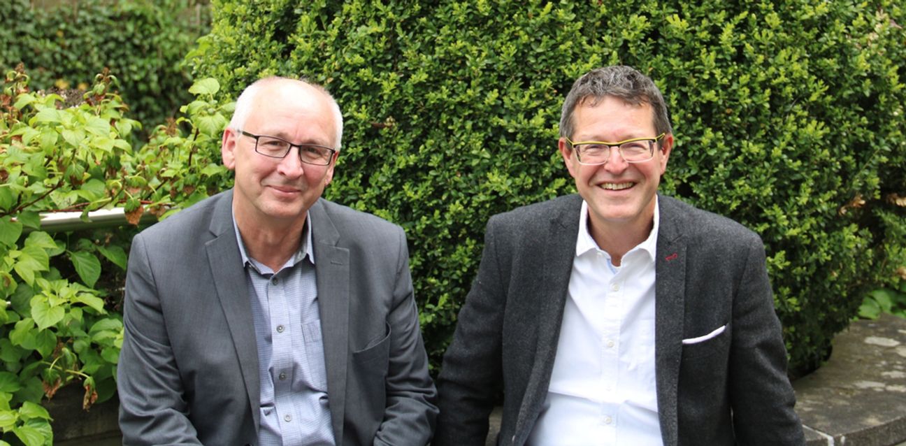 Horst Zecha widmet sich ab Juli 2022 der Sindelfinger Stadtgeschichte des 20. Jahrhunderts und Markus Nau wird dann Leiter des Amts für Kultur. Bild: z