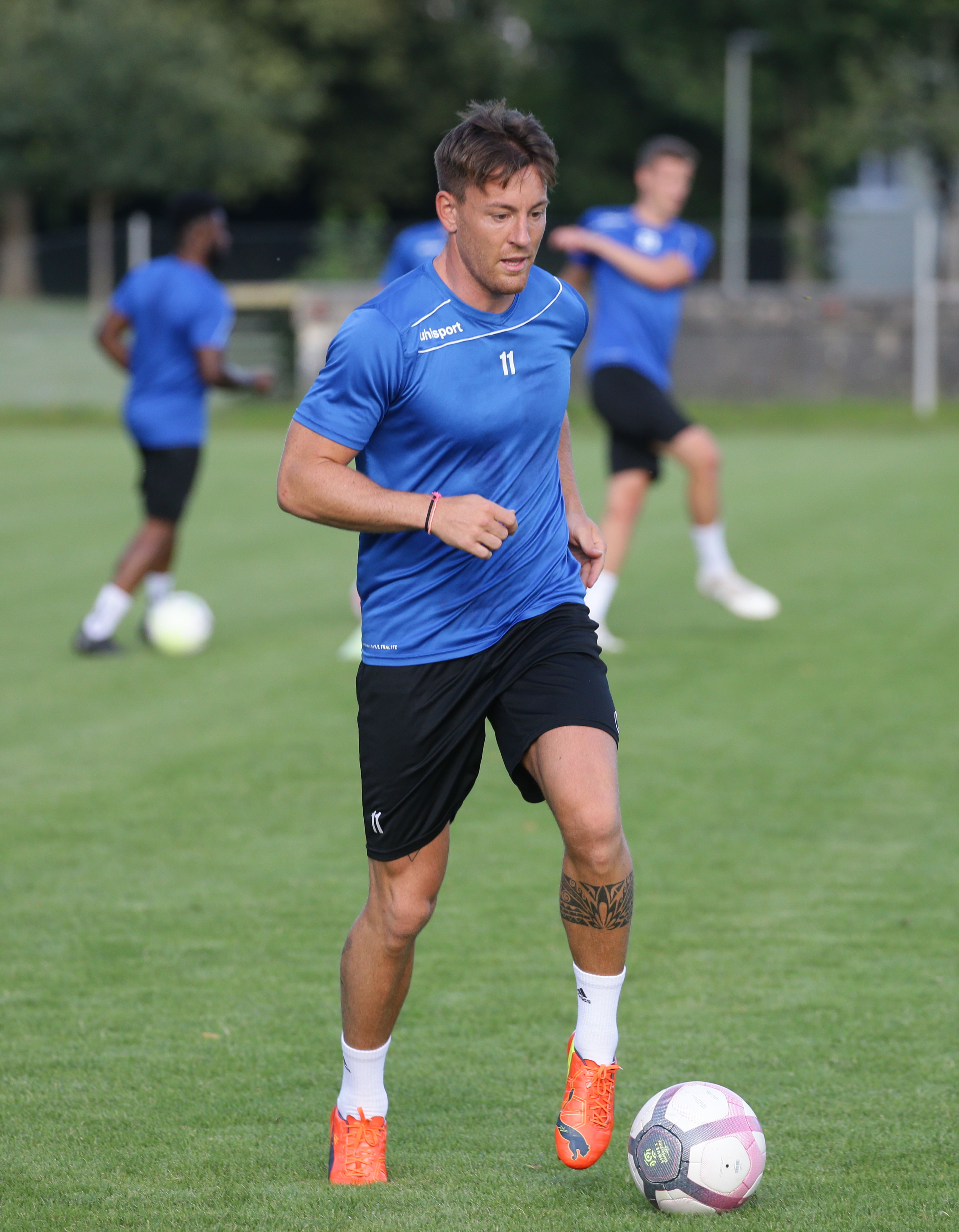 Michael Klauß im Sommer 2020 beim Trainingsauftakt in Freiberg. Danach setzte ihn eine Waden-Verletzung für Wochen matt. 
Bild: Baumann