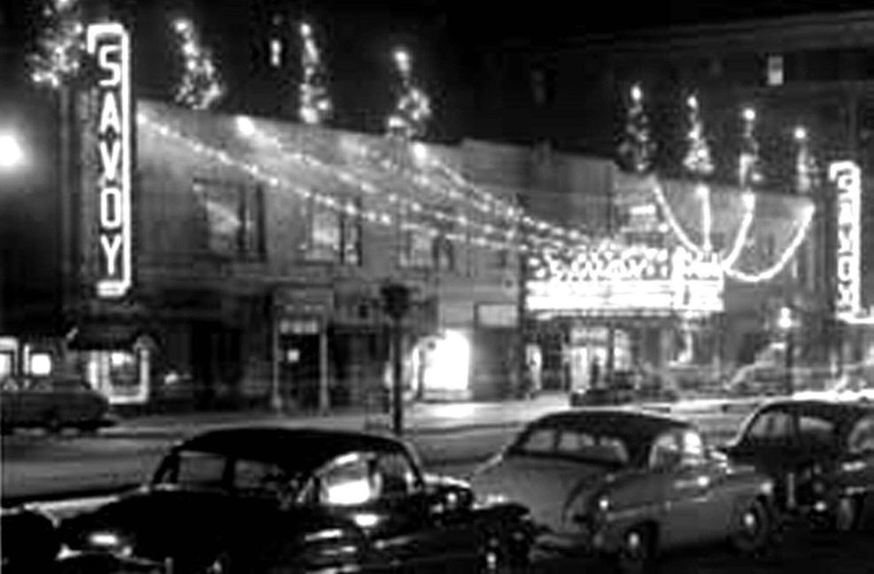 Der Savoy Ballroom im abendlichen Glanz – irgendwann in den 40er Jahren Foto: imago images/Everett Col..