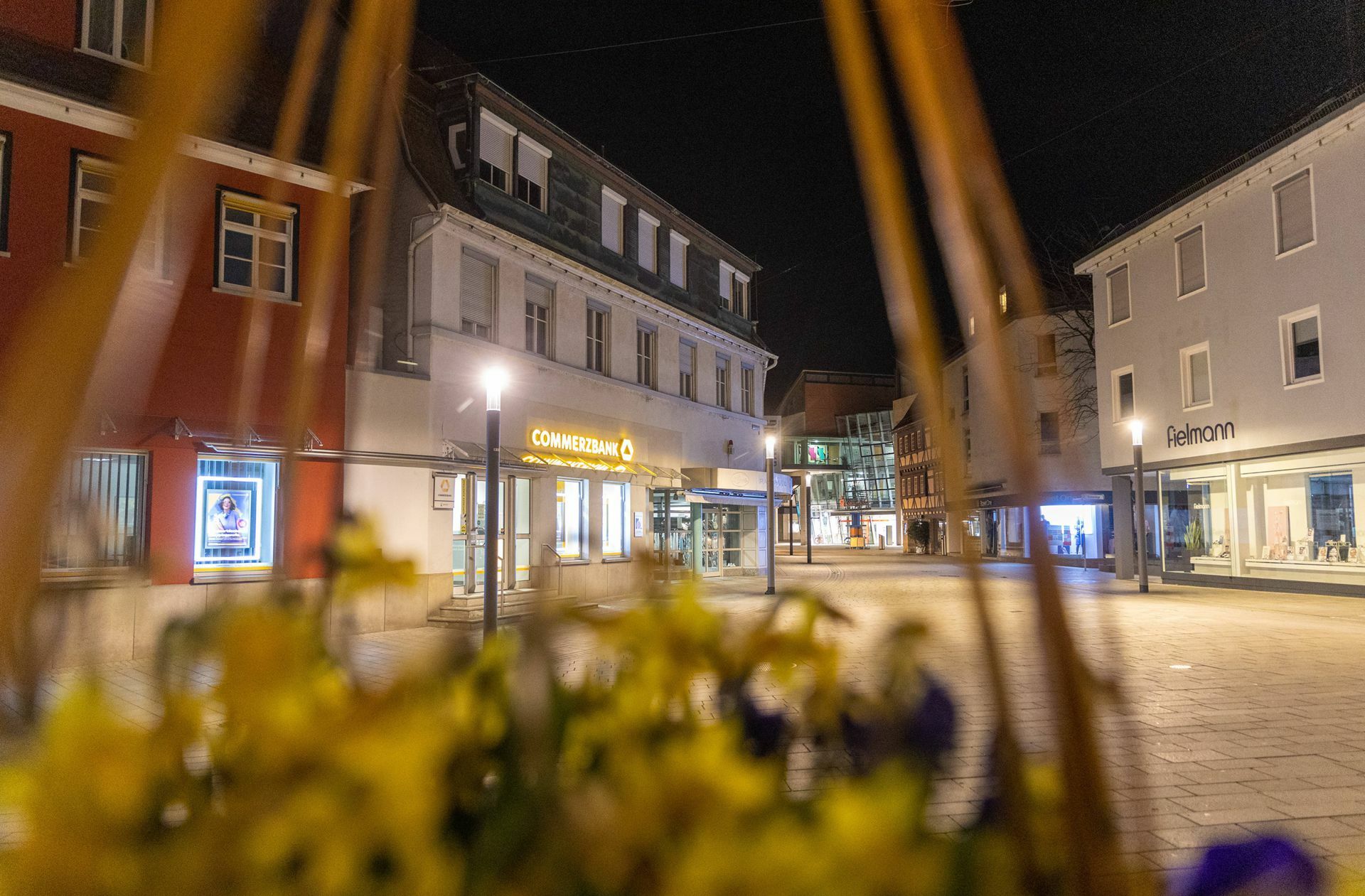 Im Kreis Esslingen (hier eine Szene aus Nürtingen) gilt mittlerweile auch eine nächtliche Ausgangssperre. Foto: 7aktuell.de/Daniel Jüptner