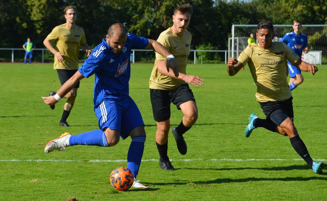 Endrit Syla erzielte beim 2:2 in Fellbach die 1:0-Führung für Sindelfingen. Bild: Zvizdiç