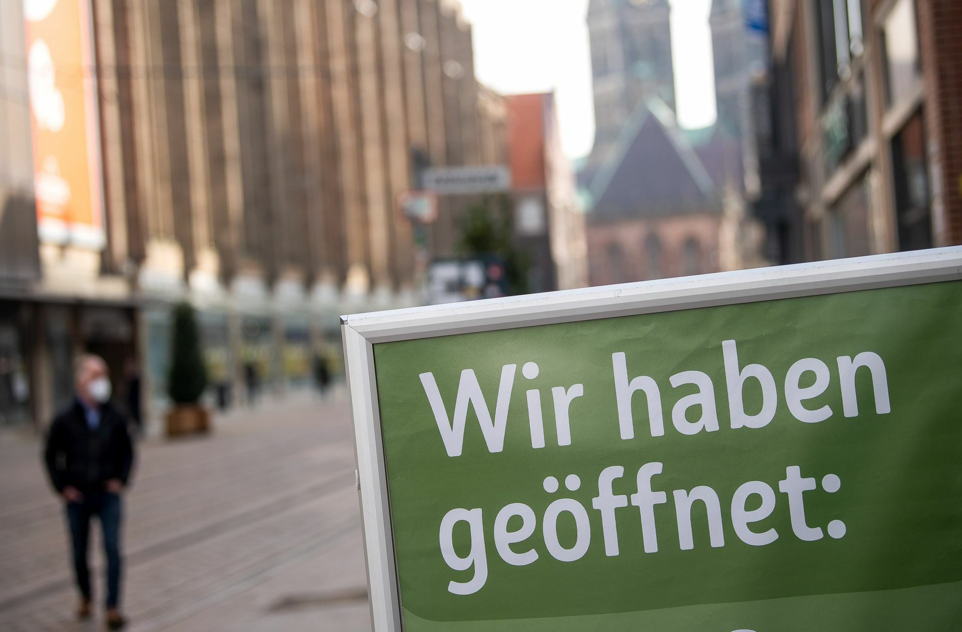 Künftig sollen Geschäfte schneller wieder öffnen dürfen. Foto: dpa/Sina Schuldt